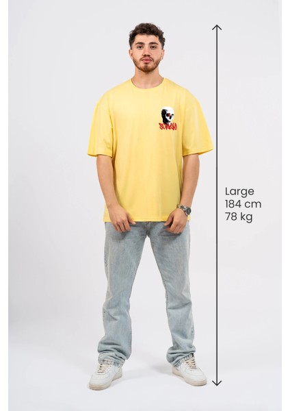 Oversize Göğüste Scary Baskılı T-Shirt fırsatları