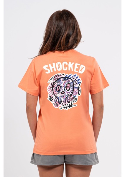 Regular Sırtta Shocked Baskılı Tshirt
