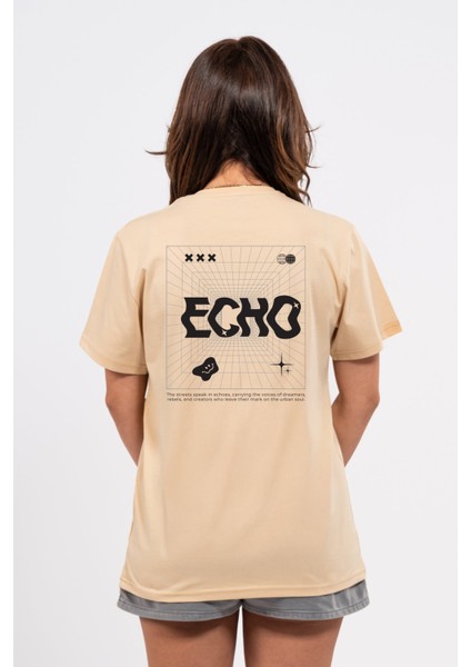 Regular Sırtta Echo Baskılı Tshirt