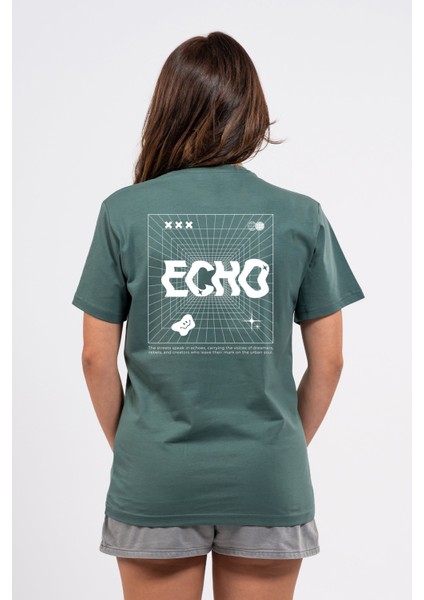 Regular Sırtta Echo Baskılı Tshirt