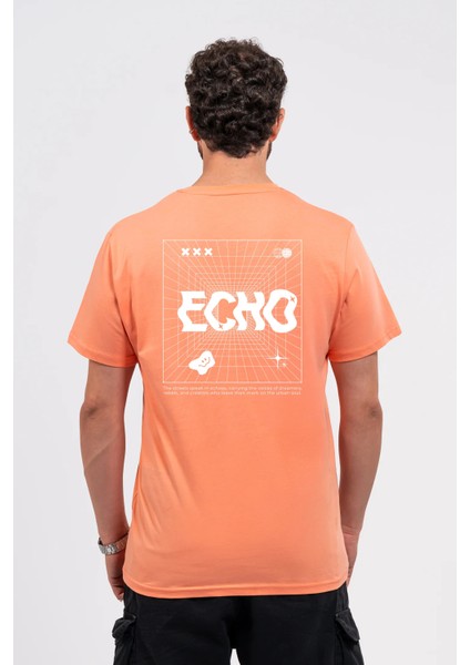 Regular Sırtta Echo Baskılı Tshirt