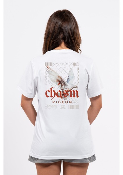 Regular Sırtta Chasm Baskılı Tshirt