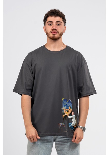 Oversize Dali Baskılı Tshirt fiyatları