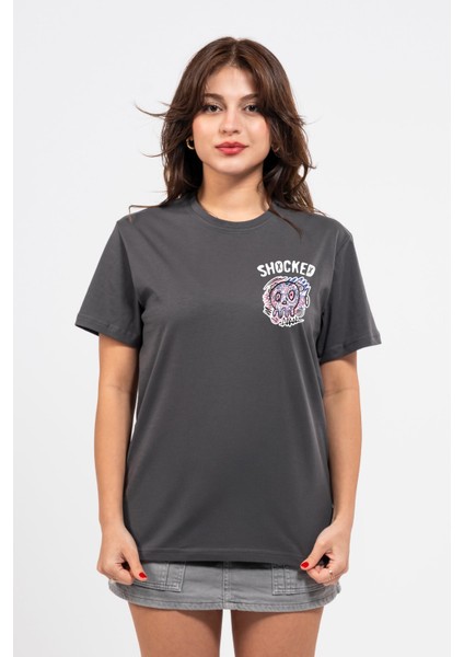 Regular Göğüste Shocked Baskılı Tshirt