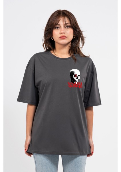 Oversize Göğüste Scary Baskılı T-Shirt