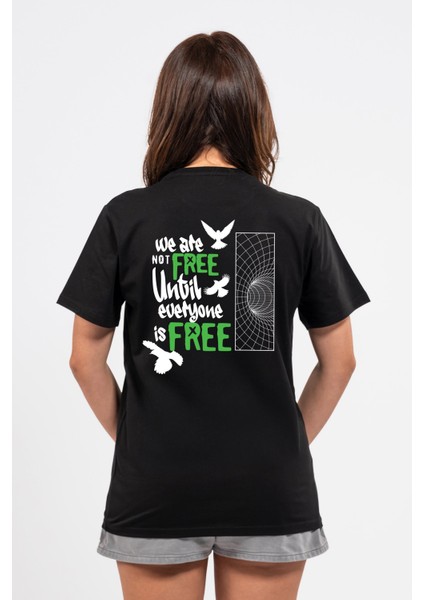 Regular Sırtta Not Free Baskılı Tshirt