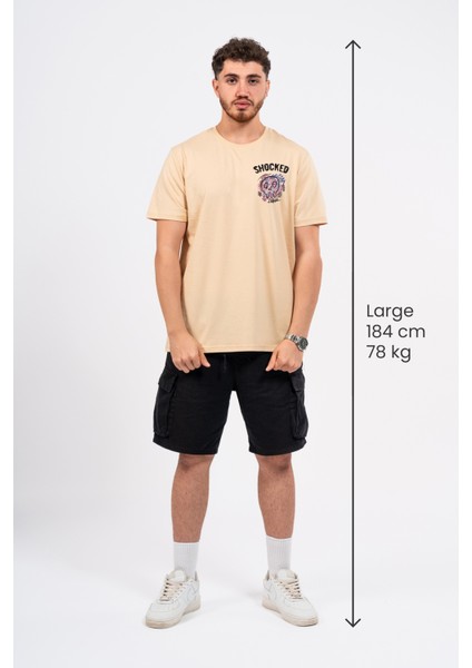 Regular Göğüste Shocked Baskılı Tshirt