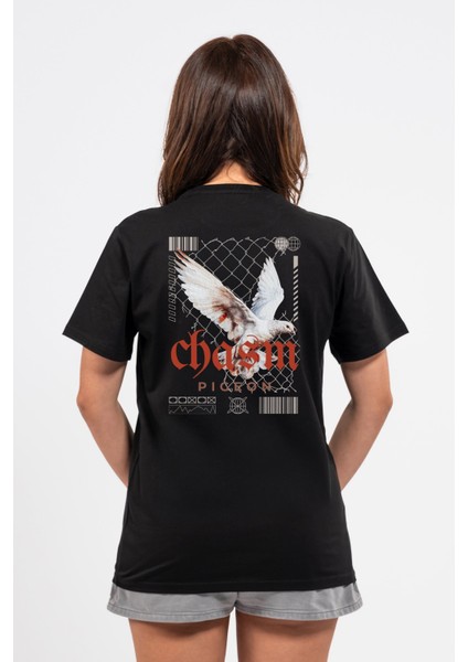 Regular Sırtta Chasm Baskılı Tshirt