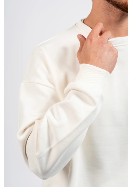 Oversize Sırtta Baskılı Scary Sweatshirt fırsatları