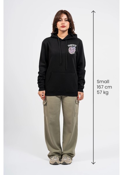 Regular Göğüste Shocked Baskılı Hoodie fırsatları