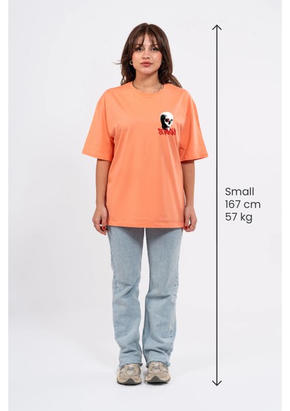 Oversize Göğüste Scary Baskılı T-Shirt modelleri