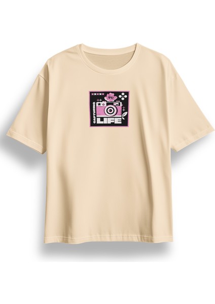 Oversize Capturing Life Baskılı Tshirt