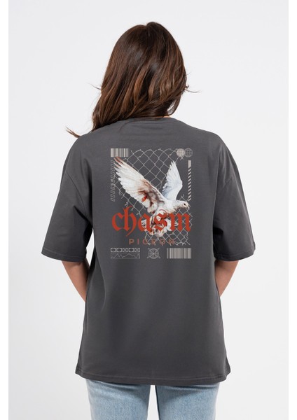 Oversize Sırtta Chasm Baskılı Tshirt