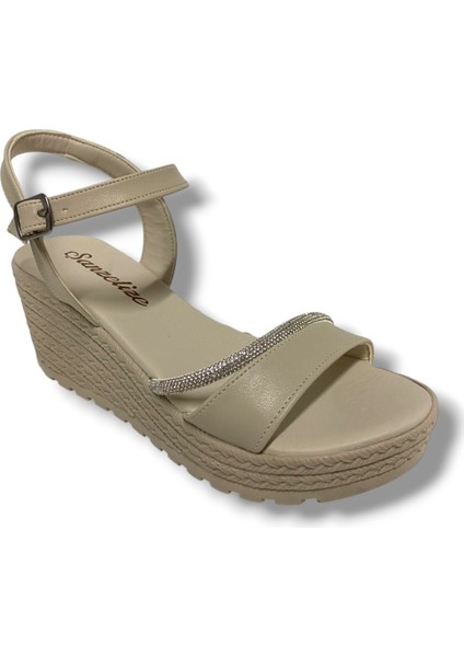 K303-25 Deri Taşlı Dolgu Topuk Kadın Sandalet
