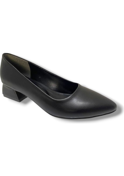 M903-25 Deri Kare Topuk Kadın Ayakkabı
