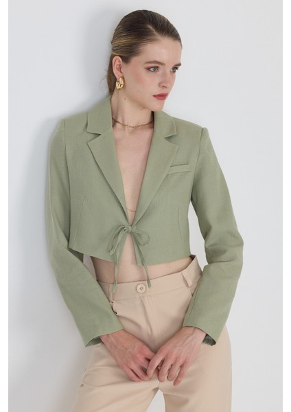 Olive Yeşili Keten Görünümlü %100 Pamuk Bağlama Detaylı Crop Blazer Ceket 7070 fiyatları