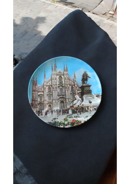 Vintage Mılano Desenli Dekoratif Melamin Tabak & 19 cm