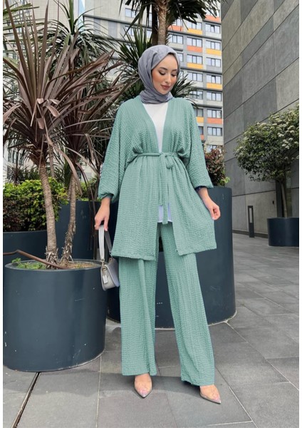 Gofre Dokulu Kuşaklı Hırka ve Pantolon Ikili Takım