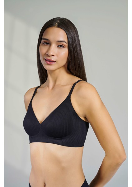 Kadın BR102 Balensiz Dolgusuz Hafif Sütyen indirimleri
