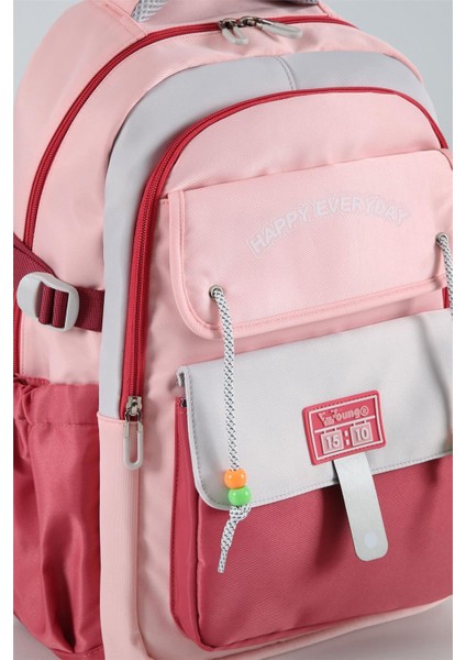 Young 51939 Okul Çantası fırsatları
