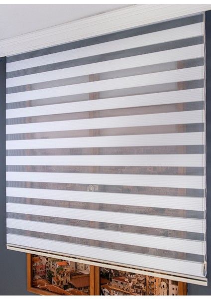 Beyaz Dar Plise Zebra Perde
