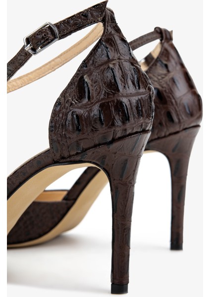 Kadın Kahverengi Topuklu Ayakkabı 1074 2305 Bn Ayk Y25 Kahve Tmsh indirimleri