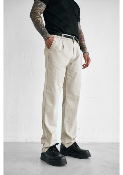 Erkek Dokulu Ince Kumaş Regular Fit Pantolon Bej