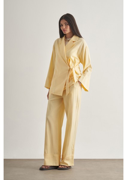 Keten Karışımlı Anvelop Bağlı Sarı Kimono Ceket