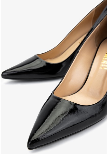 Kadın Hakiki Deri Siyah Rugan Topuklu Ayakkabı 492 55653 Bn Ayk Y25 Sıyah Rgn modelleri