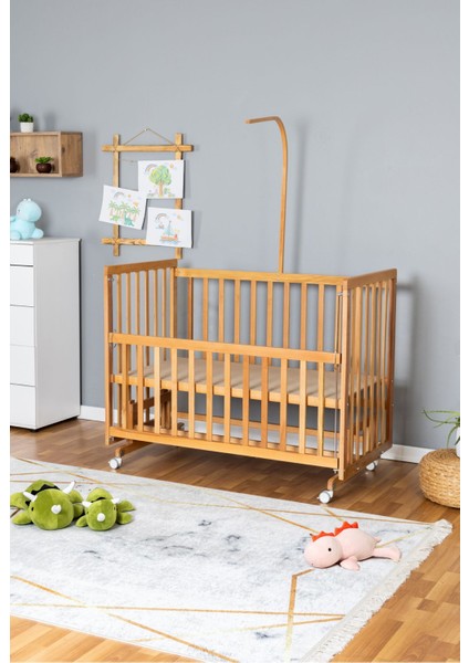 Ahşap Beşik Anne Yanı Beşik Vernikli 70X130 - Uyku Setsiz Yataksız + Tekerlekli