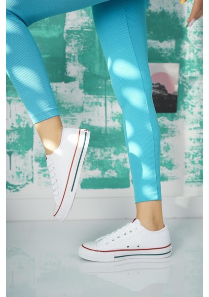 30196 Beyaz Kısa Kadın Sneakers fırsatları