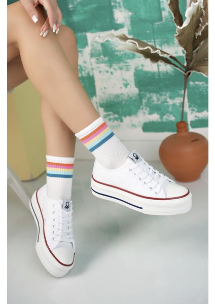 30935 Beyaz Kalın Taban Kısa Kadın Sneakers modelleri