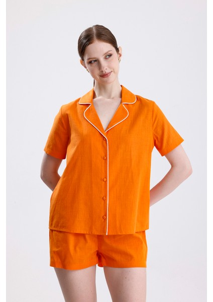 Kadın Kısa Kol Önden Düğmeli Şortlu Kiremit Pijama Takımı modelleri