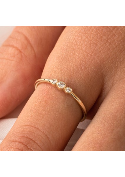 Gümüş Yüzük - Tria Swarovski Taşlı Modern Evlilik Teklifi Yüzüğü - Minimal Hediyelik Gümüş Yüzük modelleri