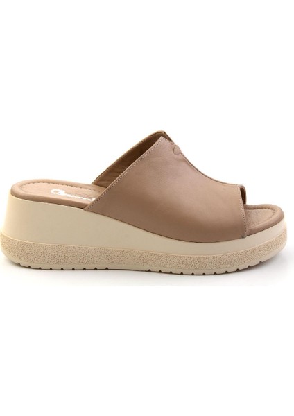 Bej Leather Kadın Terlik K04040012003