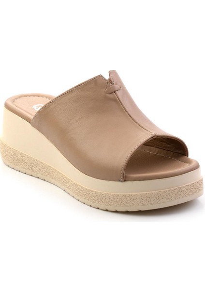 Bej Leather Kadın Terlik K04040012003