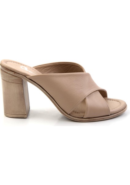 Bej Leather Kadın Terlik K04040012503