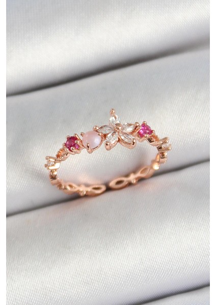 Pirinç Papatya Figürlü Zirkon Taşlı Rose Gold Renk Ayarlanabilir Kadın Yüzük