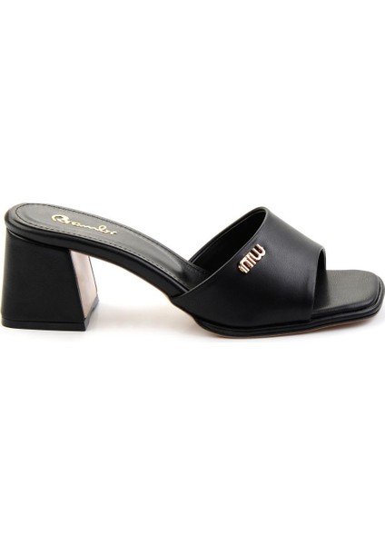 Siyah Kadın Terlik K04231446109