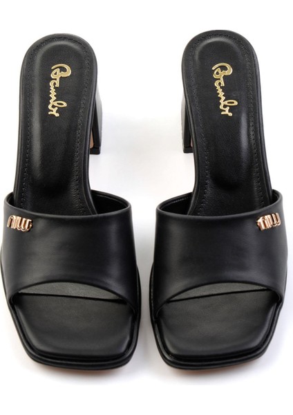 Siyah Kadın Terlik K04231446109 fiyatları