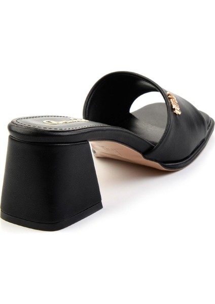 Siyah Kadın Terlik K04231446109 fırsatları