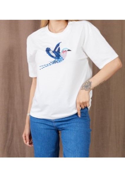 Beyaz Kuş Baskılı Taş Detaylı Kısa Kollu T-Shirt
