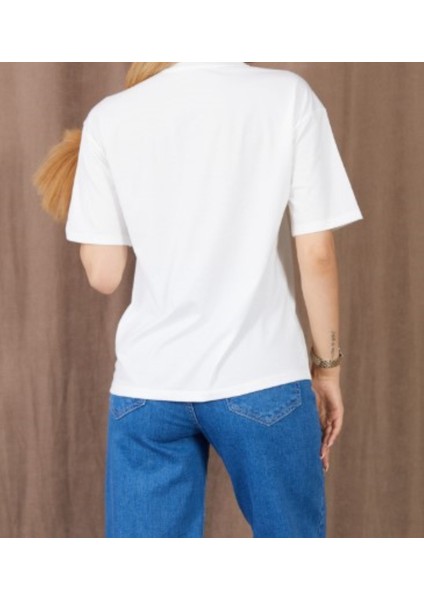 Beyaz Kuş Baskılı Taş Detaylı Kısa Kollu T-Shirt modelleri