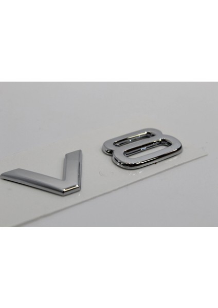 Audi Q3 Serisi Uyumlu V8 Krom Çamurluk Yazısı 3m 3D Abs