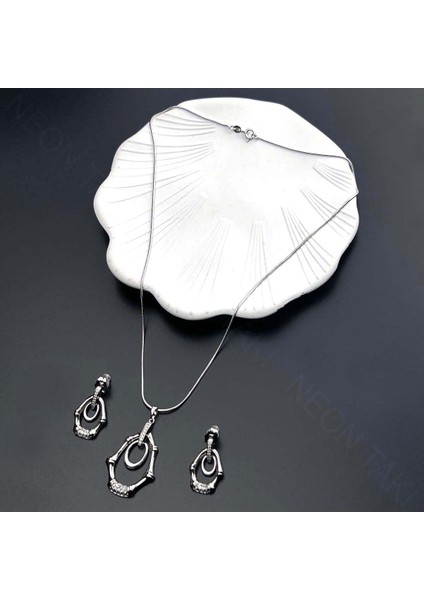 Duyarlılık Etiketi ve Zirkon Taşlı, Vintage, Küpe ve Kolye, Platinyum Kaplama Çelik Set 45, Gümüş Renk