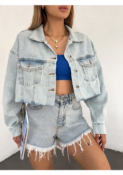 Kadın Çift Cepli Yıkamalı Crop Denim Kot Ceket indirimleri