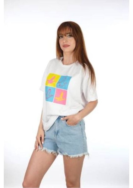 Kuş Desenli Bakılı T-Shirt
