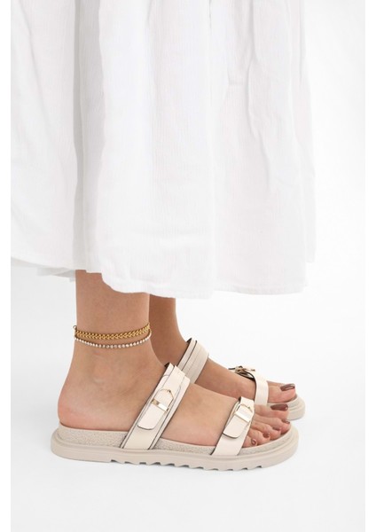 Kadın Viloe Bej Cilt Toka Detaylı Terlik