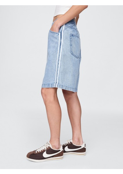 Kadın Denim Mavi 11" Mid Rise Ultrasoft Easy Denim Şort fırsatları