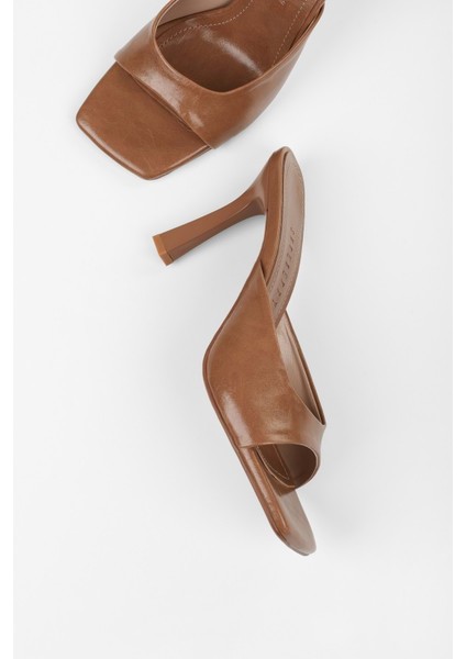 Kadın Noir Karamel Cilt Topuklu Terlik fırsatları